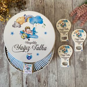 Erkek Bebek Hediyelik Çikolata & Açacak Magnet Set