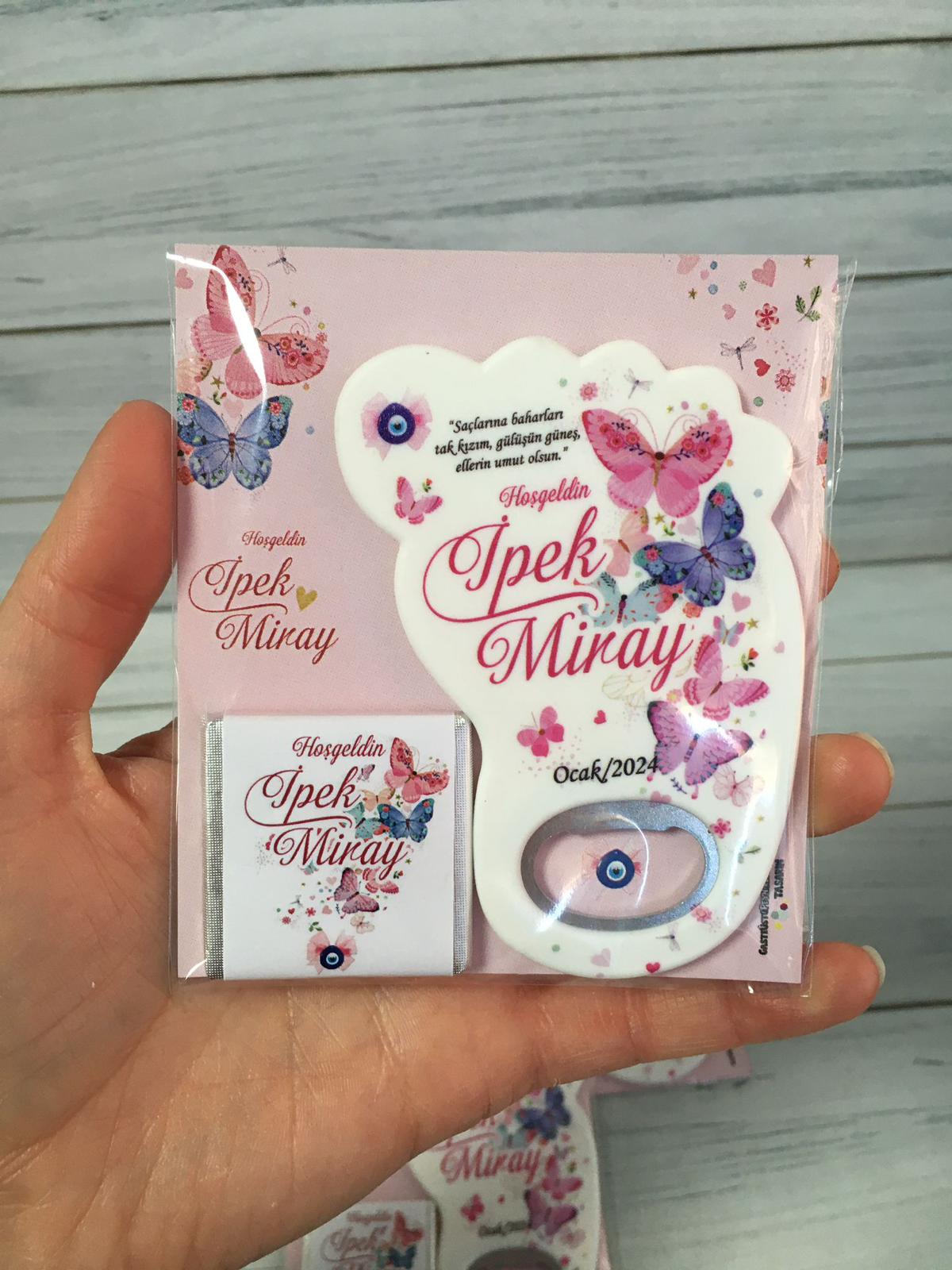 Kız Bebek Hediyelik Çikolata & Açacak Magnet Paket