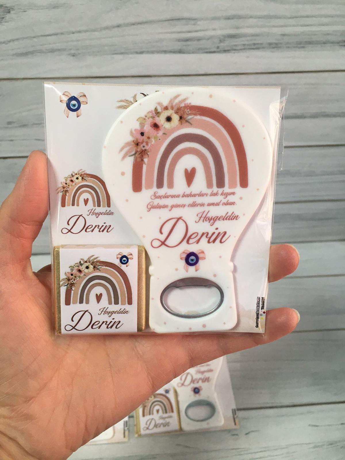 Kız Bebek Hediyelik Çikolata & Açacak Magnet Paket
